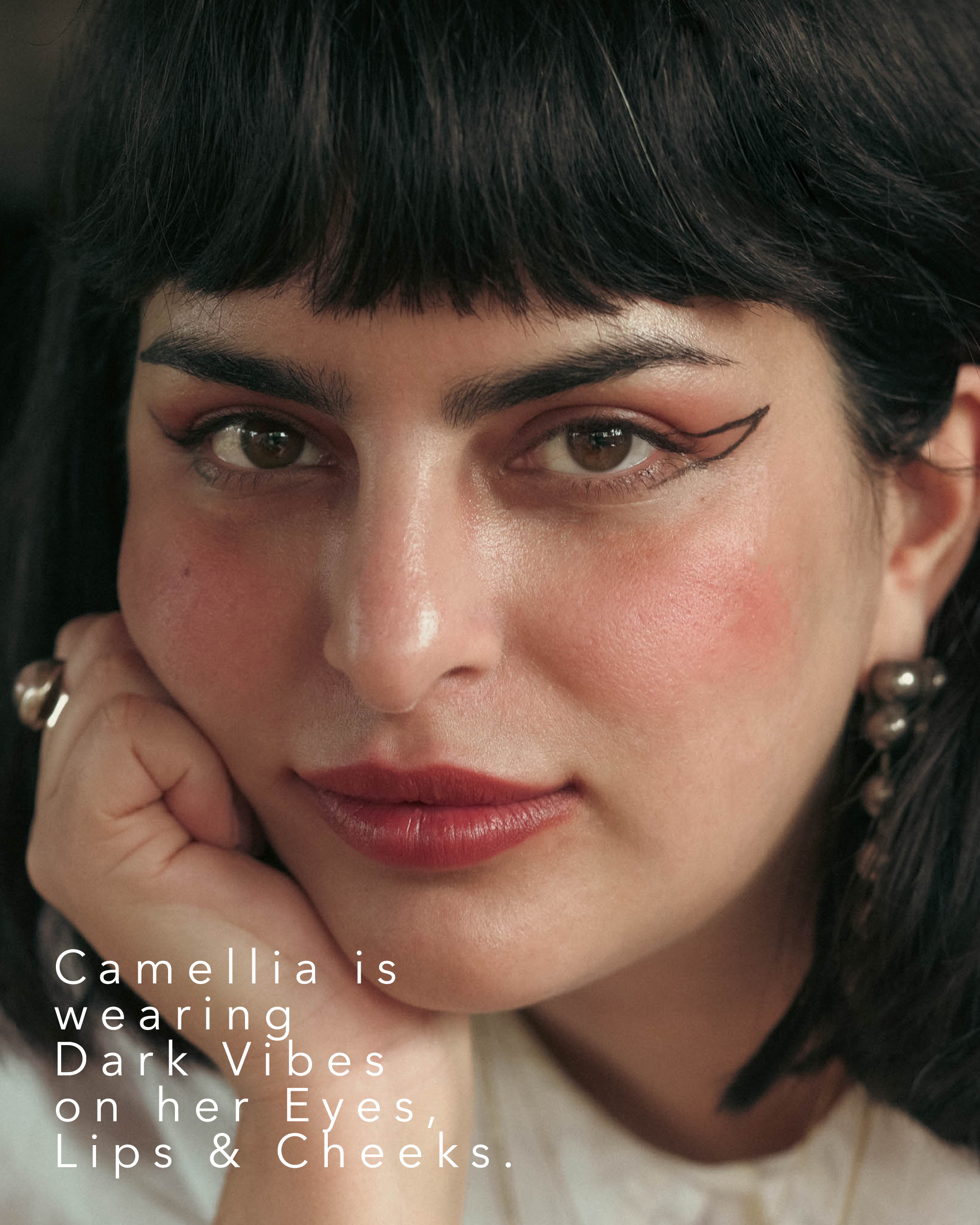 Dark Vibes: Color Smudge